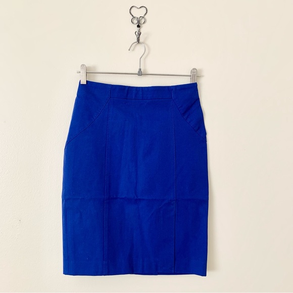 | banana republic • sophisticated high-waisted stretch pencil skirt • 0 petite | - Picture 3 of 12